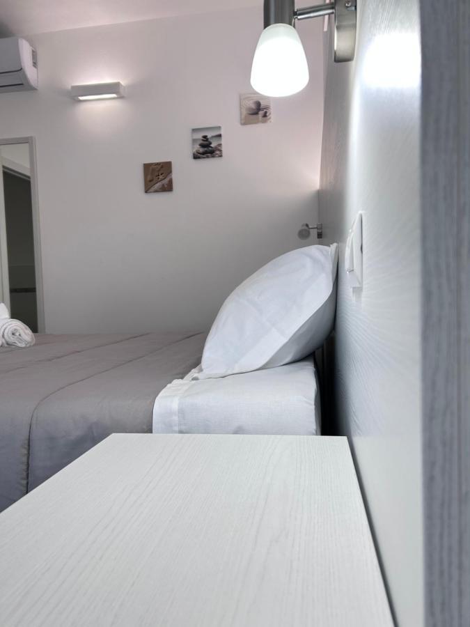 Longevity Hotel Tortolì Buitenkant foto