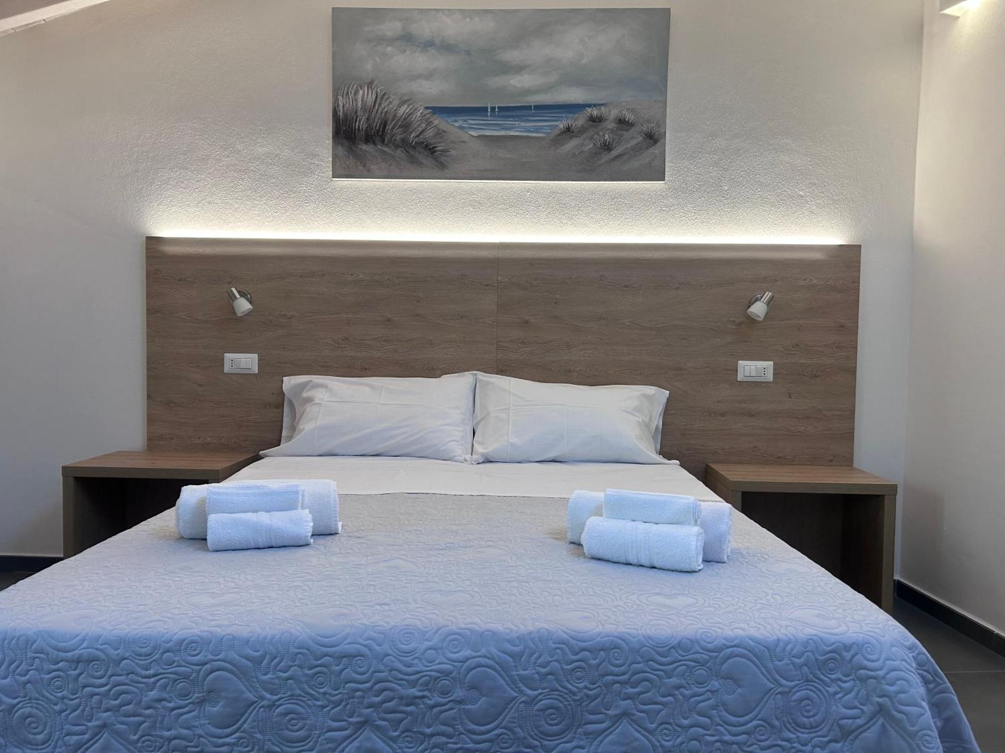 Longevity Hotel Tortolì Buitenkant foto