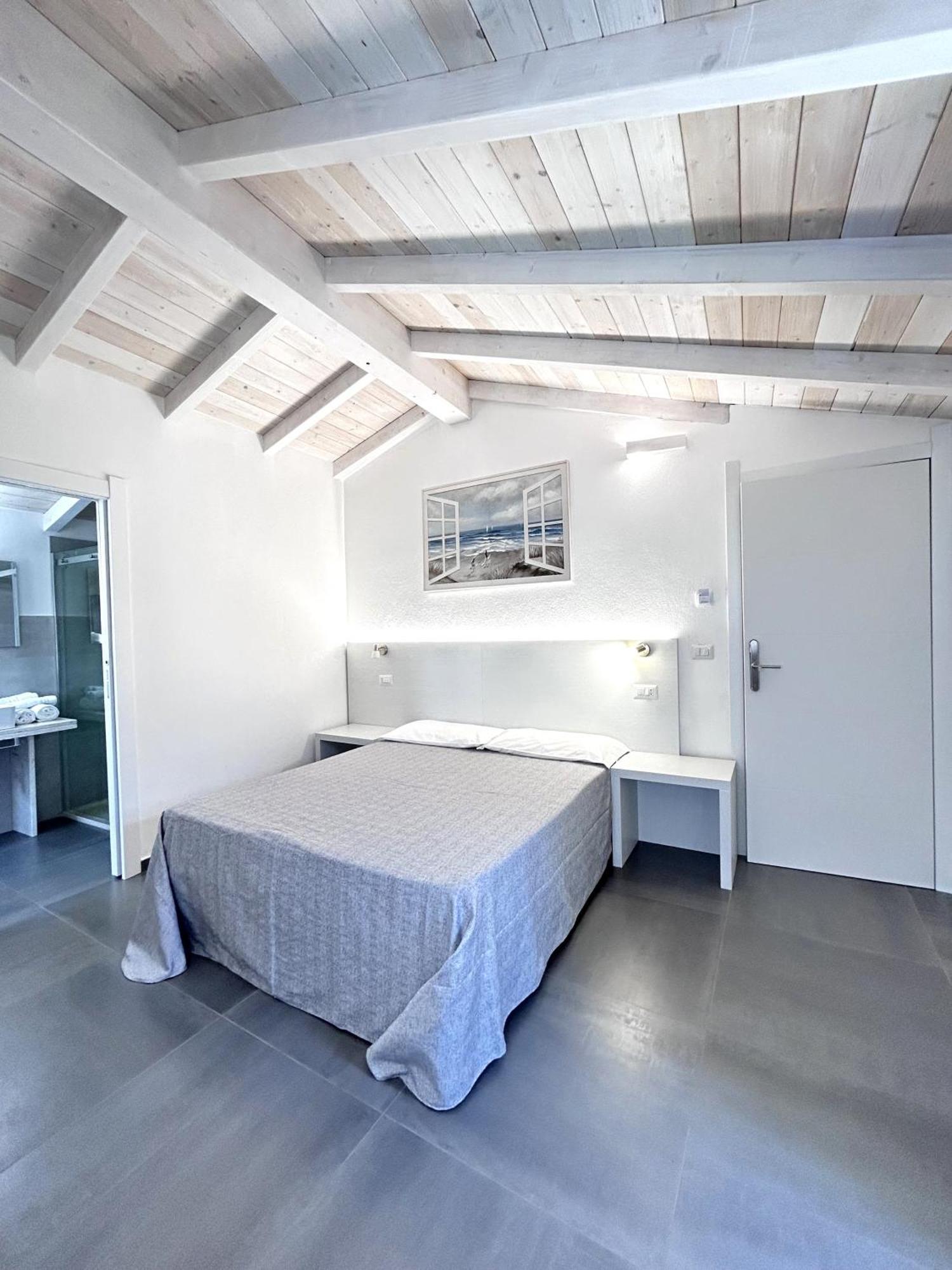 Longevity Hotel Tortolì Buitenkant foto