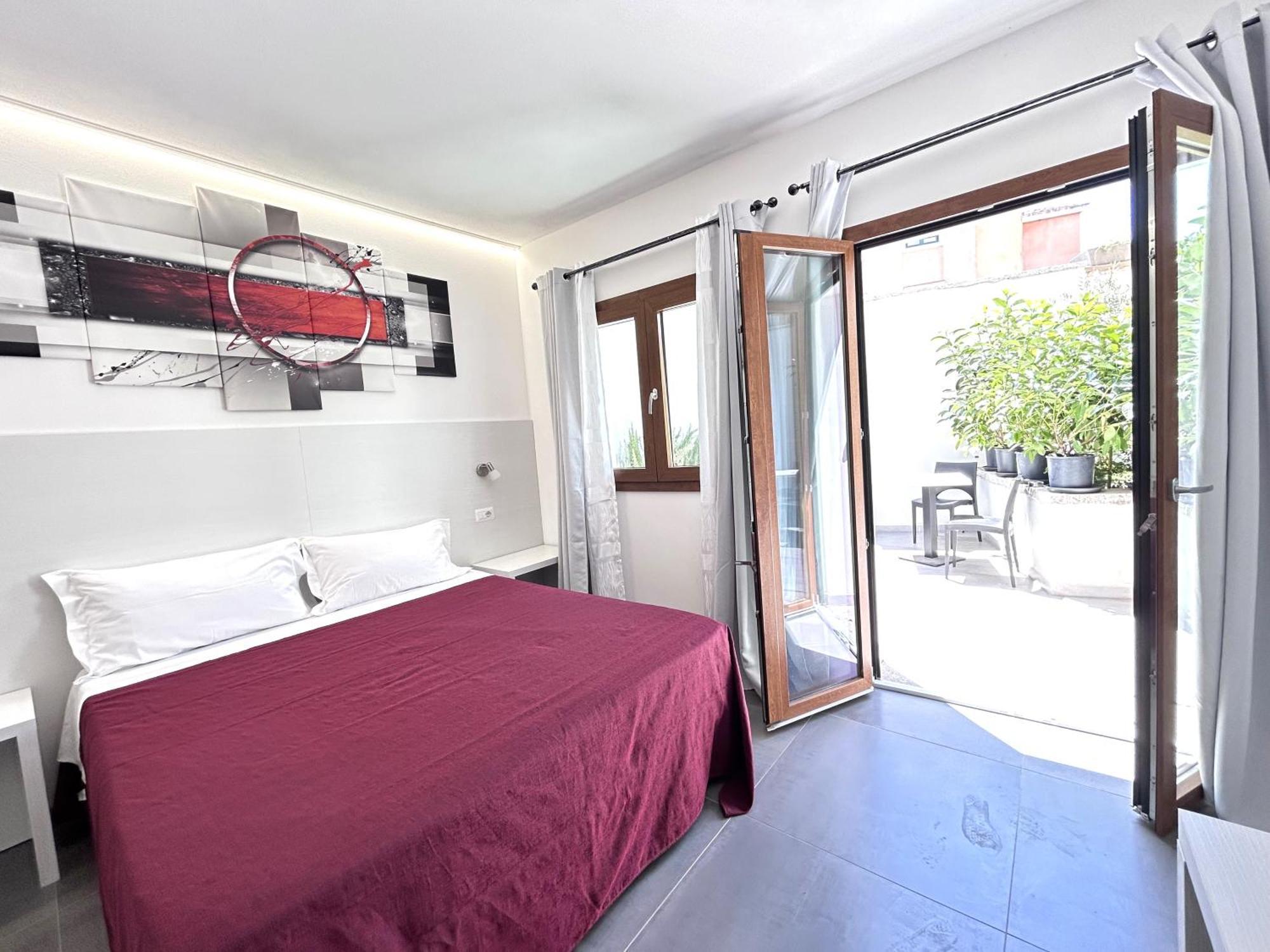 Longevity Hotel Tortolì Buitenkant foto