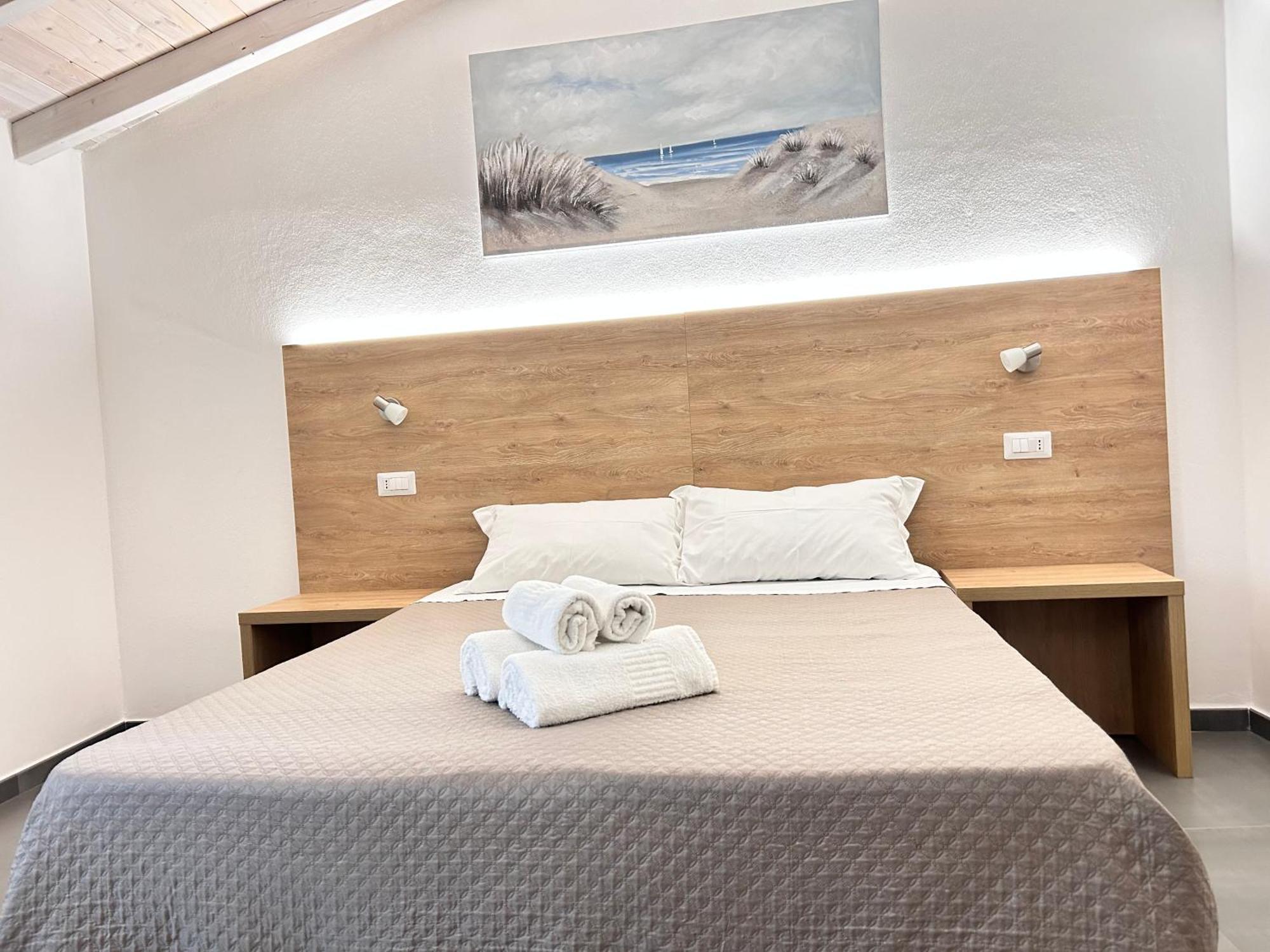 Longevity Hotel Tortolì Buitenkant foto
